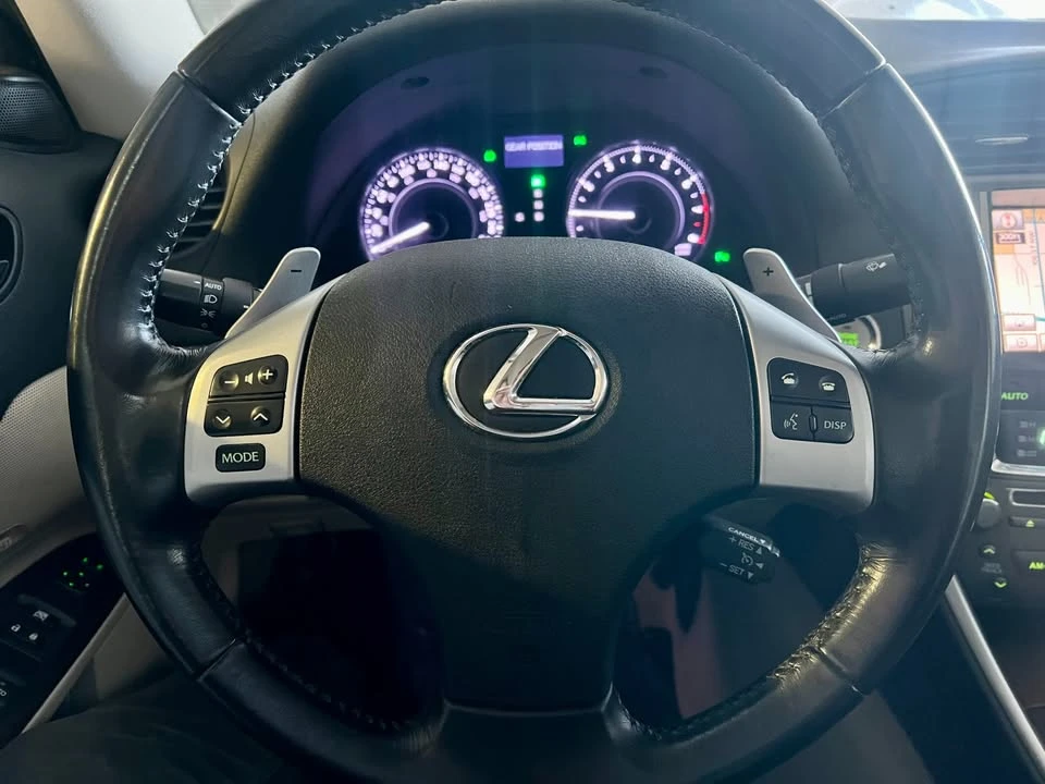 2011 Lexus IS 2nd Gen - Image 11 of 20