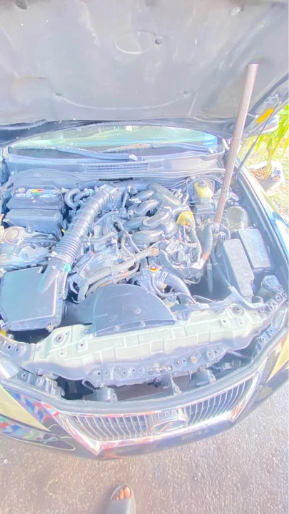 2011 Lexus IS 2nd Gen - Image 3 of 10