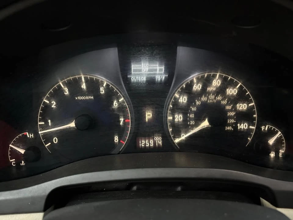 2011 Lexus RX 3rd Gen - Image 12 of 19