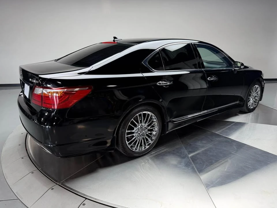 2011 Lexus LS 4th Gen - Image 3 of 8