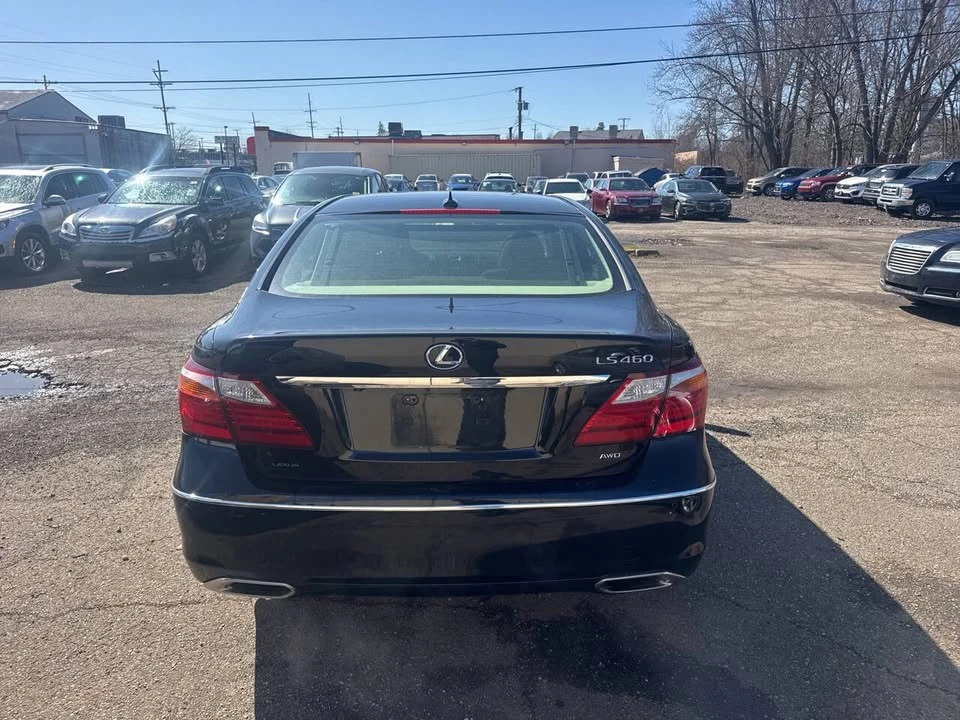 2011 Lexus LS 4th Gen - Image 4 of 8