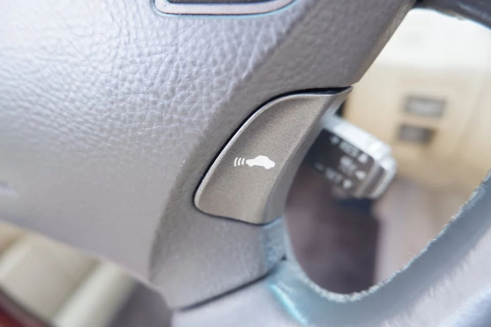 2011 Lexus LS 4th Gen - Image 15 of 19
