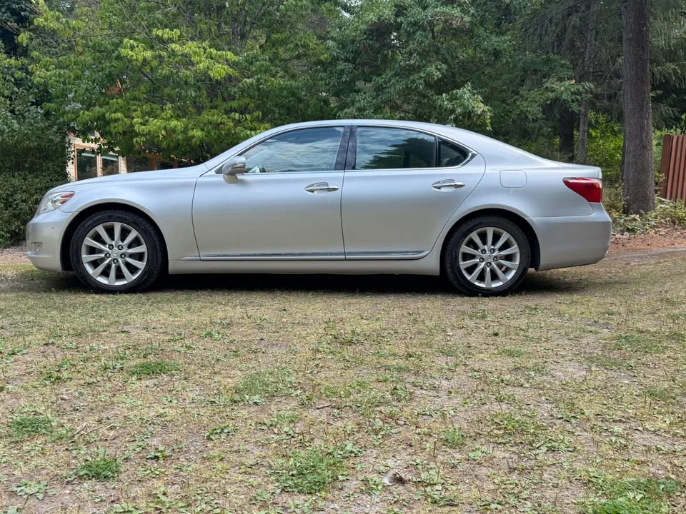 2011 Lexus LS 4th Gen - Image 2 of 11