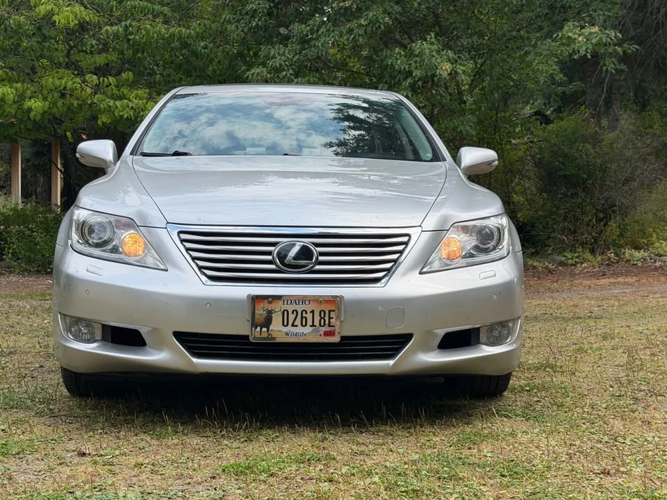 2011 Lexus LS 4th Gen - Image 3 of 11