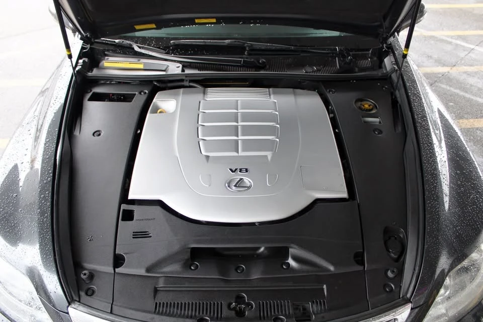 2011 Lexus LS 4th Gen - Image 18 of 20