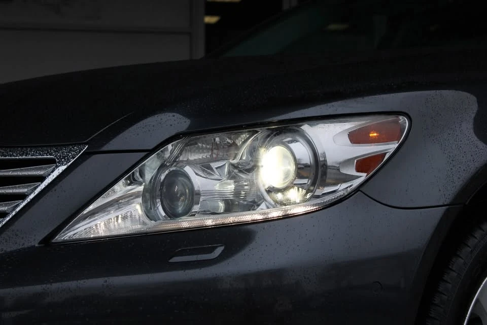 2011 Lexus LS 4th Gen - Image 5 of 20