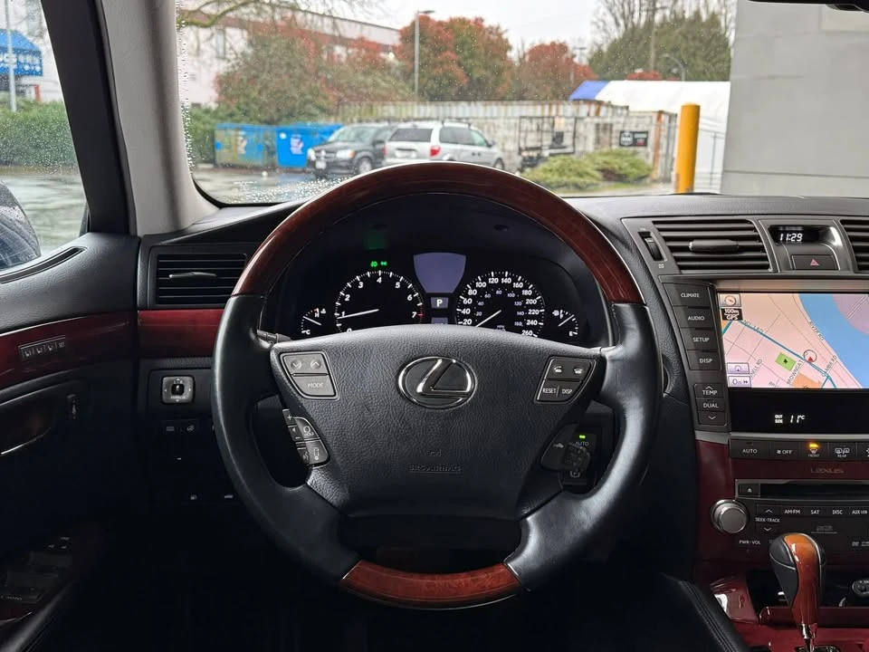 2011 Lexus LS 4th Gen - Image 12 of 20