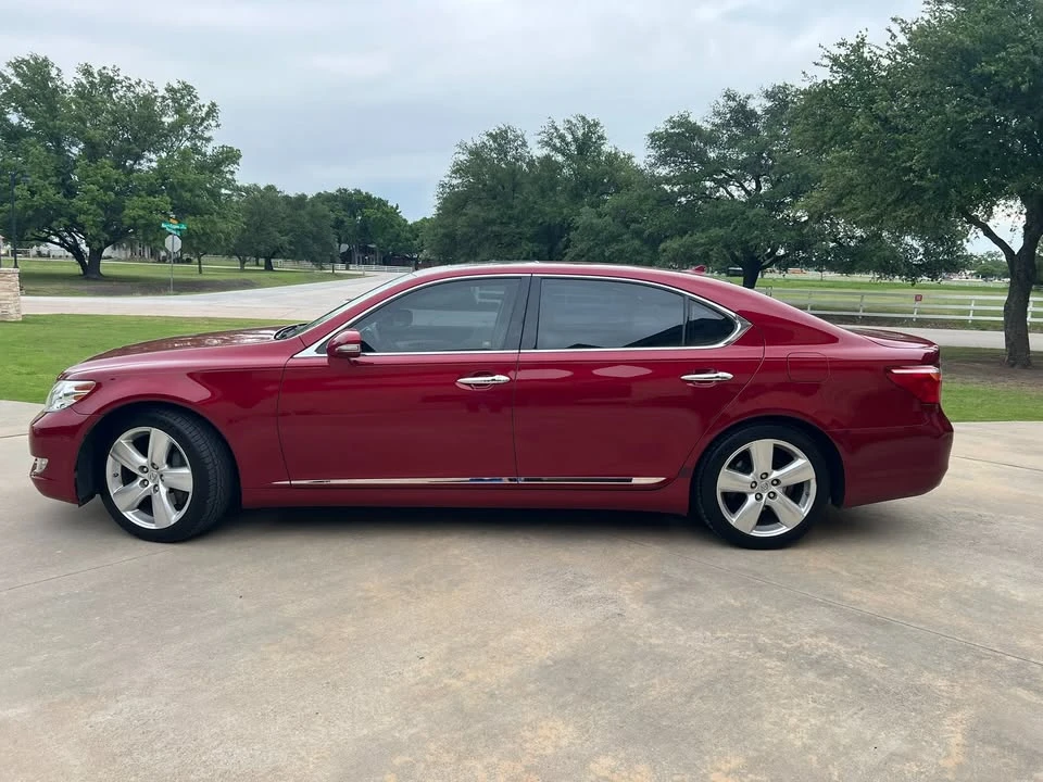 2011 Lexus LS 4th Gen - Image 3 of 9