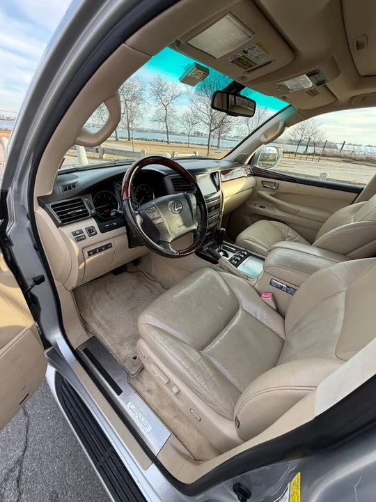 2011 Lexus LX 3rd Gen - Image 13 of 19
