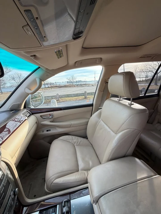 2011 Lexus LX 3rd Gen - Image 15 of 19