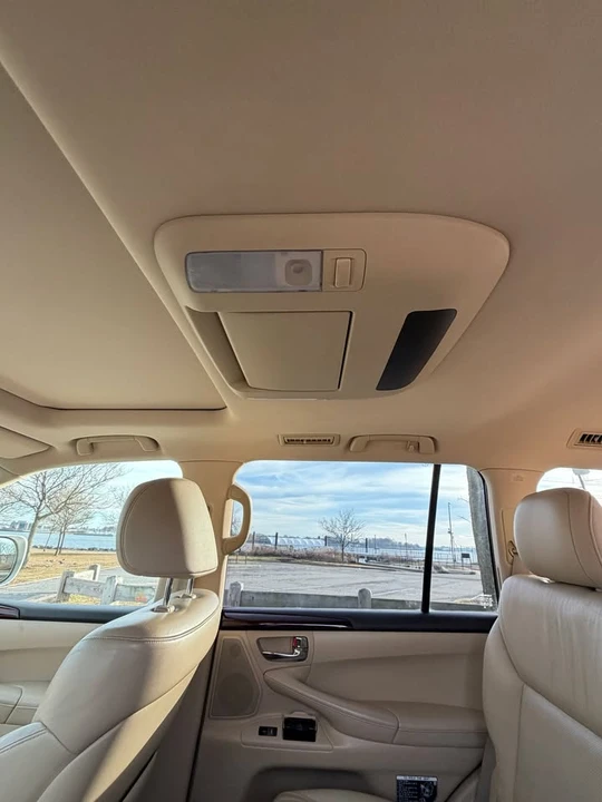 2011 Lexus LX 3rd Gen - Image 10 of 19