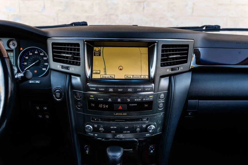2011 Lexus LX 3rd Gen - Image 12 of 20