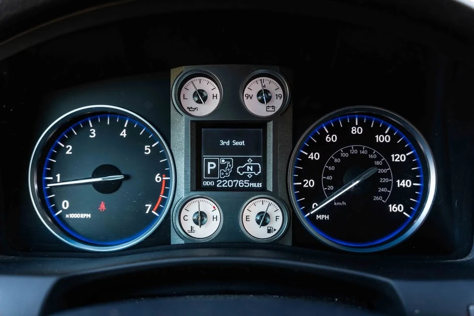 2011 Lexus LX 3rd Gen - Image 9 of 20