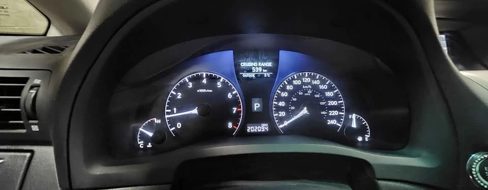2011 Lexus RX 3rd Gen - Image 9 of 13