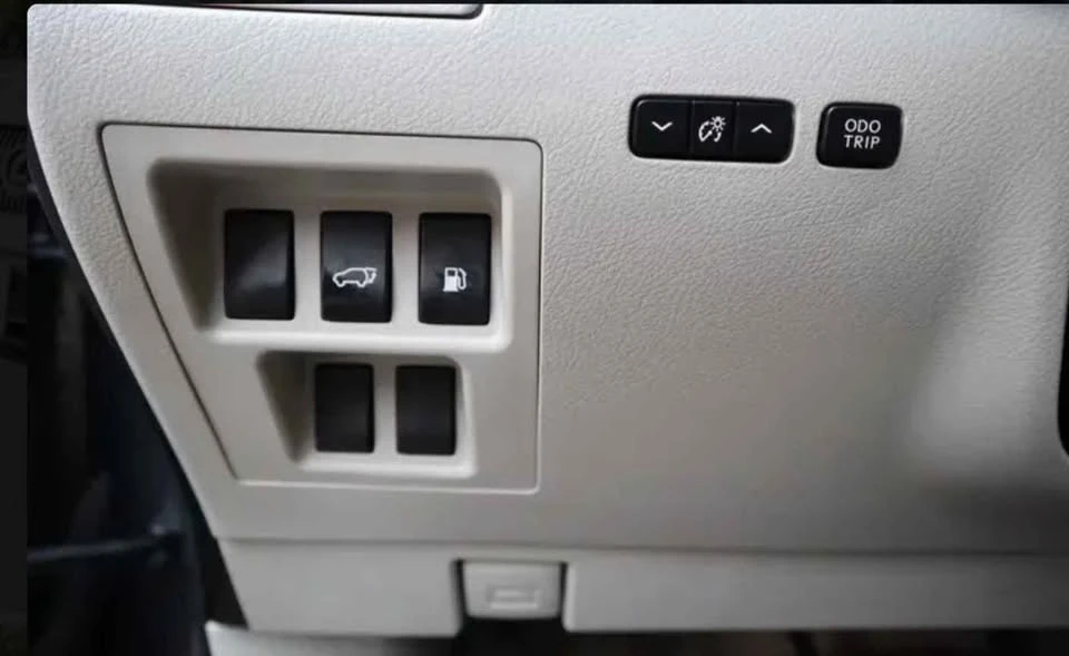 2011 Lexus RX 3rd Gen - Image 7 of 12