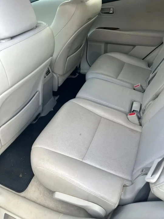 2011 Lexus RX 3rd Gen - Image 8 of 10