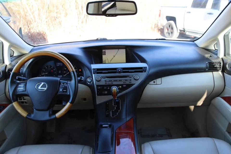 2011 Lexus RX 3rd Gen - Image 18 of 20