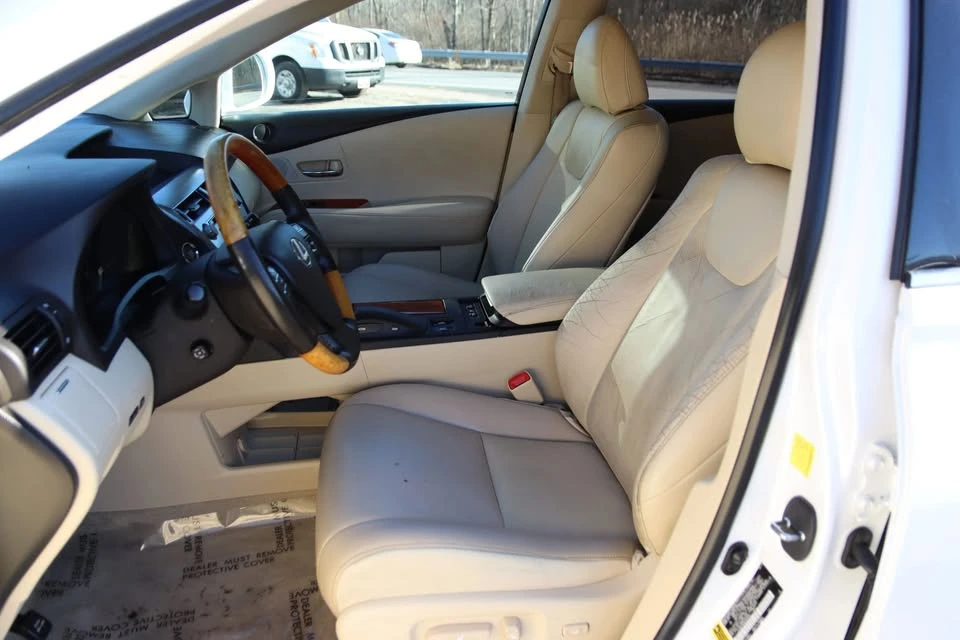2011 Lexus RX 3rd Gen - Image 12 of 20