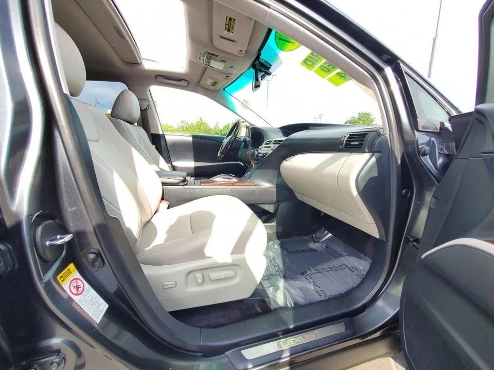 2011 Lexus RX 3rd Gen - Image 12 of 19
