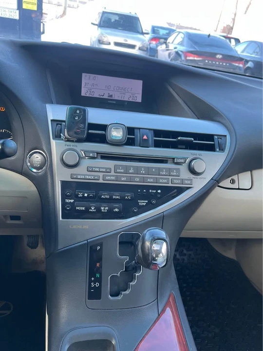 2011 Lexus RX 3rd Gen - Image 12 of 13