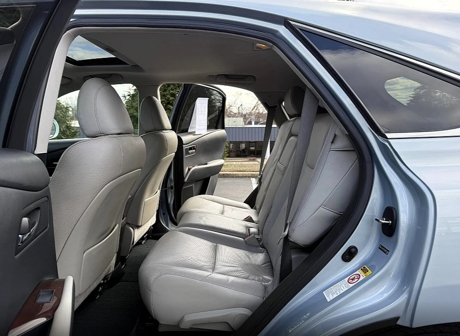 2011 Lexus RX 3rd Gen - Image 14 of 20