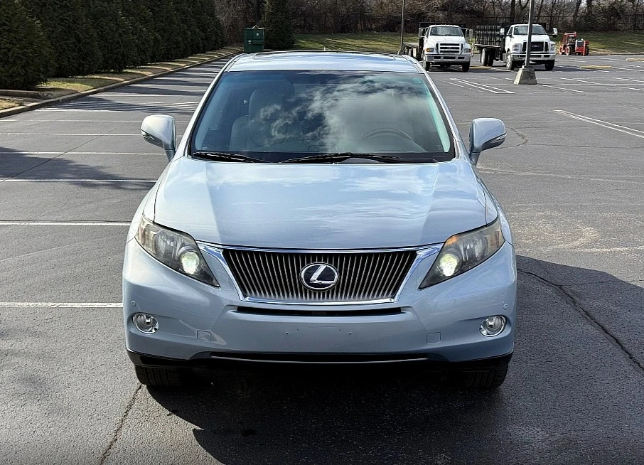 2011 Lexus RX 3rd Gen - Image 2 of 20