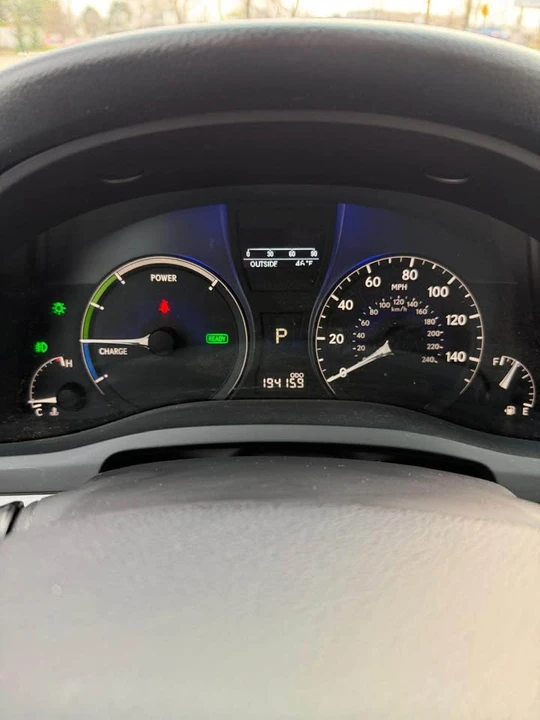 2011 Lexus RX 3rd Gen - Image 16 of 21