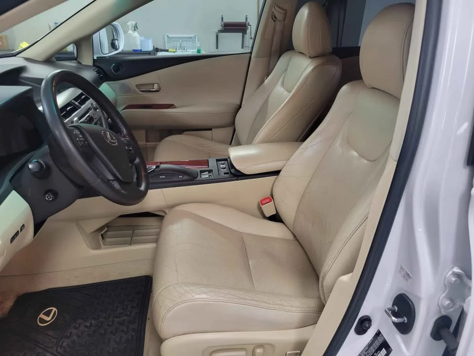 2011 Lexus RX 3rd Gen - Image 9 of 15