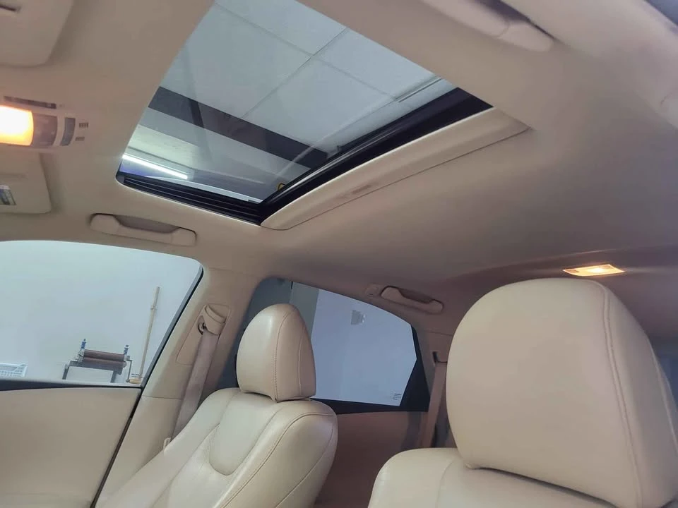 2011 Lexus RX 3rd Gen - Image 8 of 15