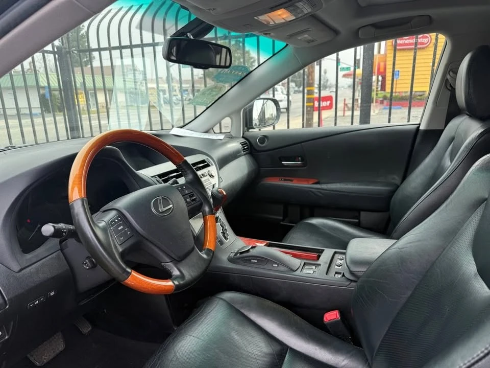 2011 Lexus RX 3rd Gen - Image 8 of 16