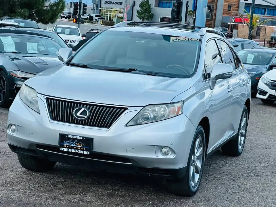 2011 Lexus RX 3rd Gen - Image 2 of 18