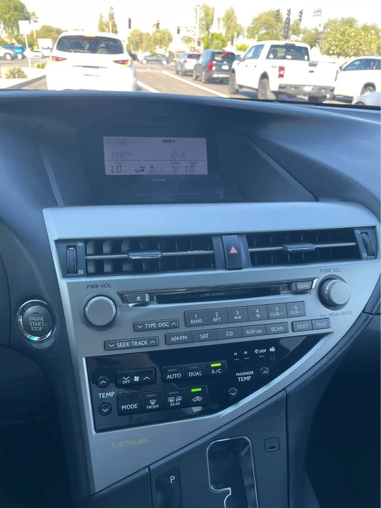 2011 Lexus RX 3rd Gen - Image 14 of 15