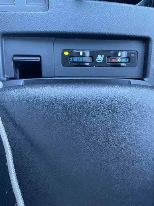 2011 Lexus RX 3rd Gen - Image 15 of 15