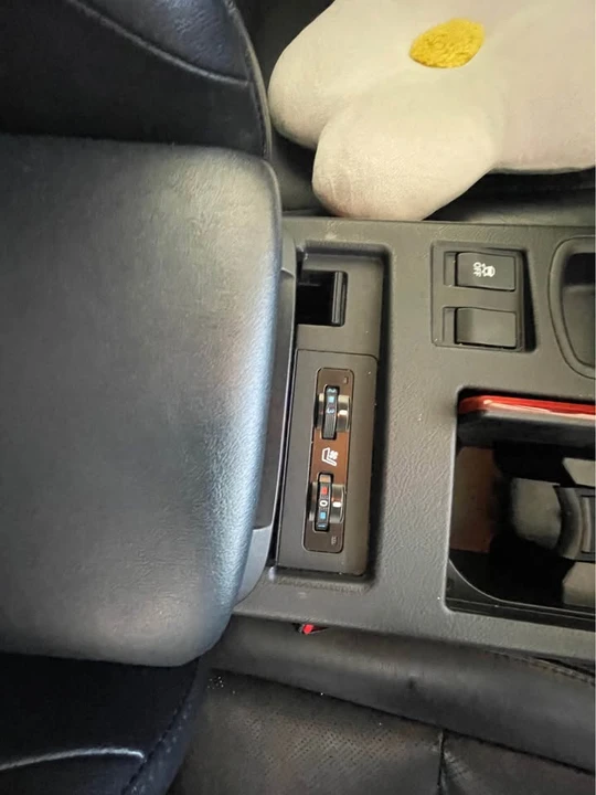 2011 Lexus RX 3rd Gen - Image 10 of 15