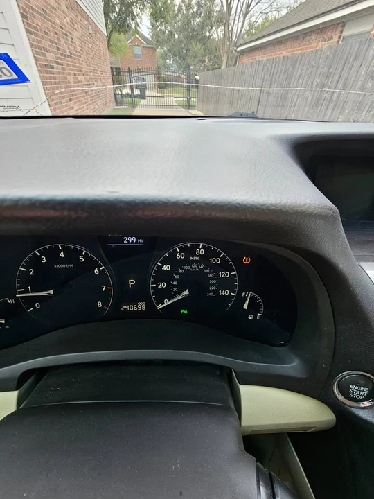 2011 Lexus RX 3rd Gen - Image 11 of 12