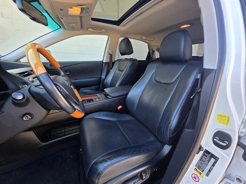 2011 Lexus RX 3rd Gen - Image 14 of 20
