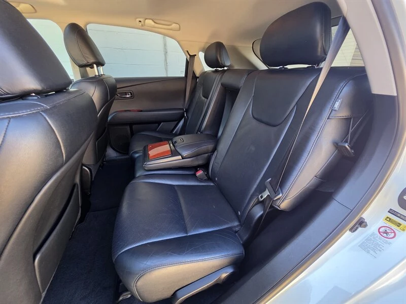 2011 Lexus RX 3rd Gen - Image 17 of 20