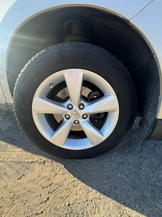 2011 Lexus RX 3rd Gen - Image 19 of 20