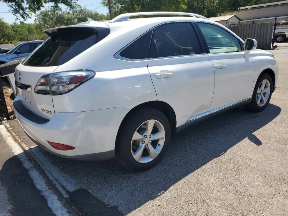 2011 Lexus RX 3rd Gen - Image 10 of 19