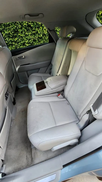 2011 Lexus RX 3rd Gen - Image 11 of 17