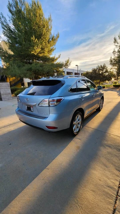2011 Lexus RX 3rd Gen - Image 4 of 17