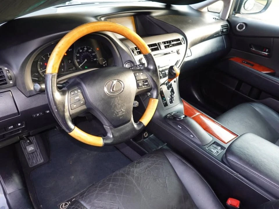 2011 Lexus RX 3rd Gen - Image 6 of 9