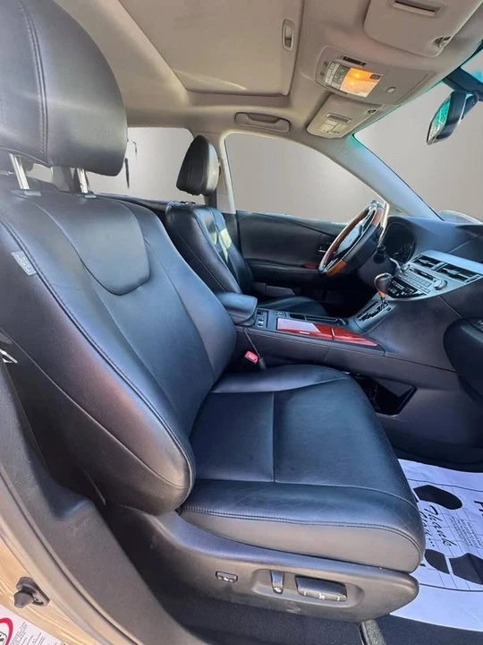 2011 Lexus RX 3rd Gen - Image 9 of 20