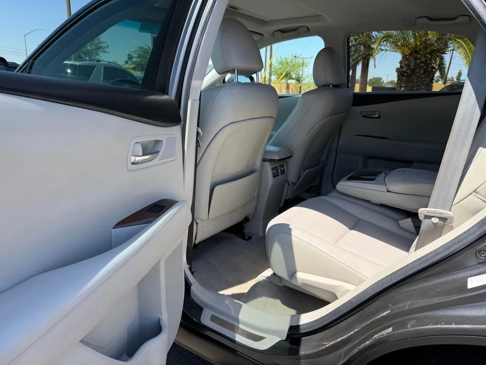 2011 Lexus RX 3rd Gen - Image 13 of 18