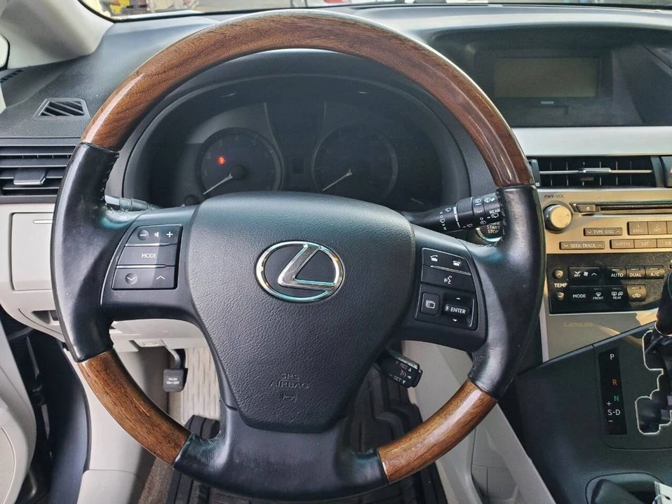 2011 Lexus RX 3rd Gen - Image 11 of 20