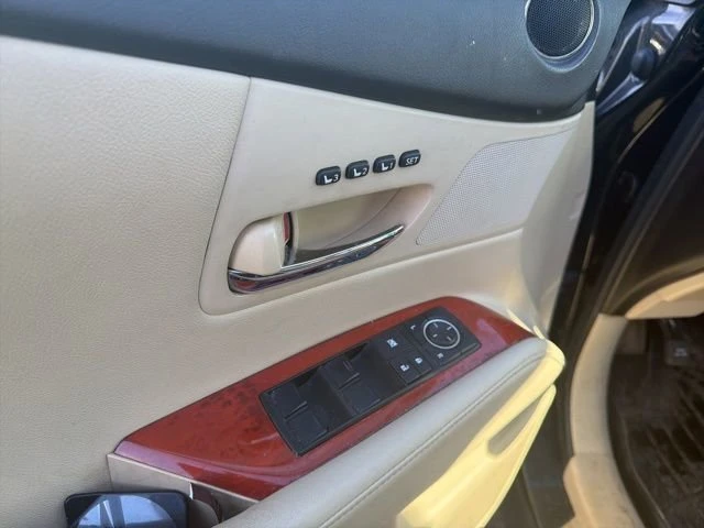 2011 Lexus RX 3rd Gen - Image 6 of 9