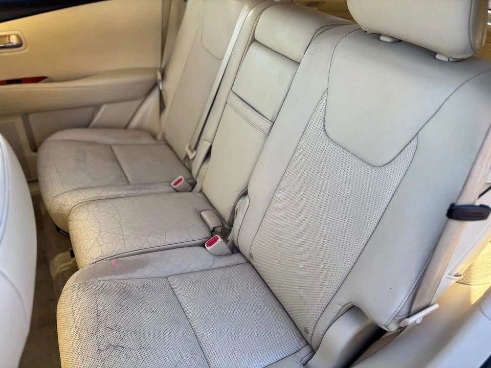 2011 Lexus RX 3rd Gen - Image 11 of 20