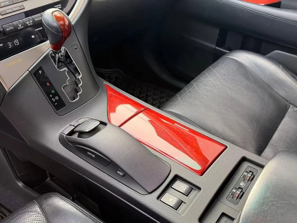 2011 Lexus RX 3rd Gen - Image 13 of 14