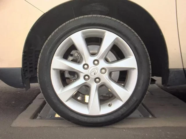 2011 Lexus RX 3rd Gen - Image 4 of 12