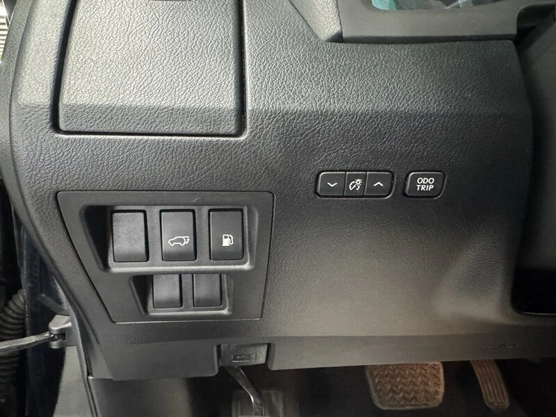 2011 Lexus RX 3rd Gen - Image 8 of 17